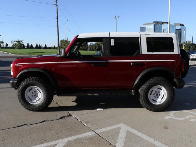 New 2026 Ford Bronco Heritage Edition AWD/4WD image 4