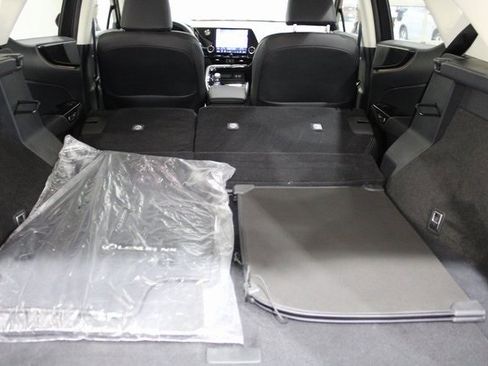 Used 2023 Lexus NX 350h 350h Premium image 24