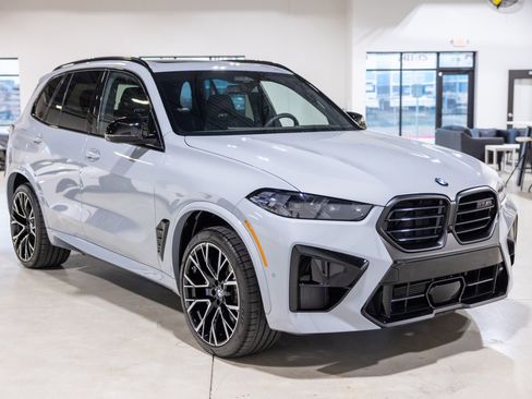 Used 2026 BMW X5 M Competition w/ Executive Package image 10