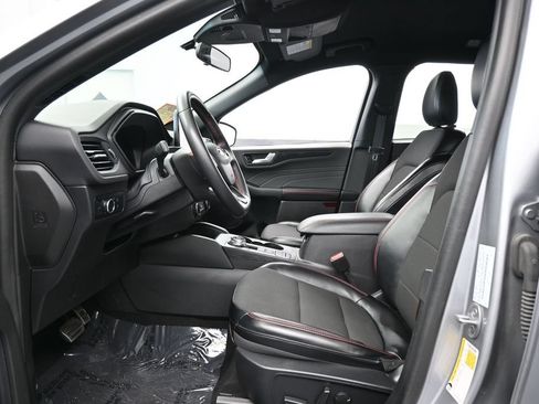Used 2024 Ford Escape ST-Line FWD image 11