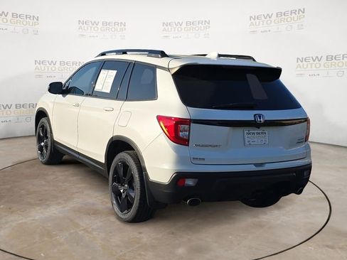 Used 2021 Honda Passport Elite image 3