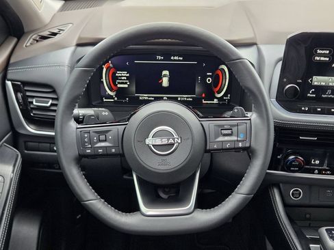 Used 2023 Nissan Rogue Platinum FWD image 20