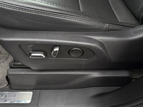 Used 2023 GMC Sierra 1500 Denali image 11