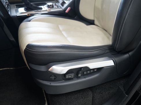 Used 2011 Land Rover Range Rover Autobiography image 26