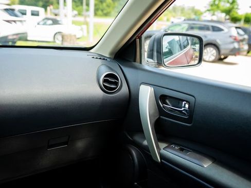 Used 2013 Nissan Rogue S w/ Special Edition Pkg FWD image 29