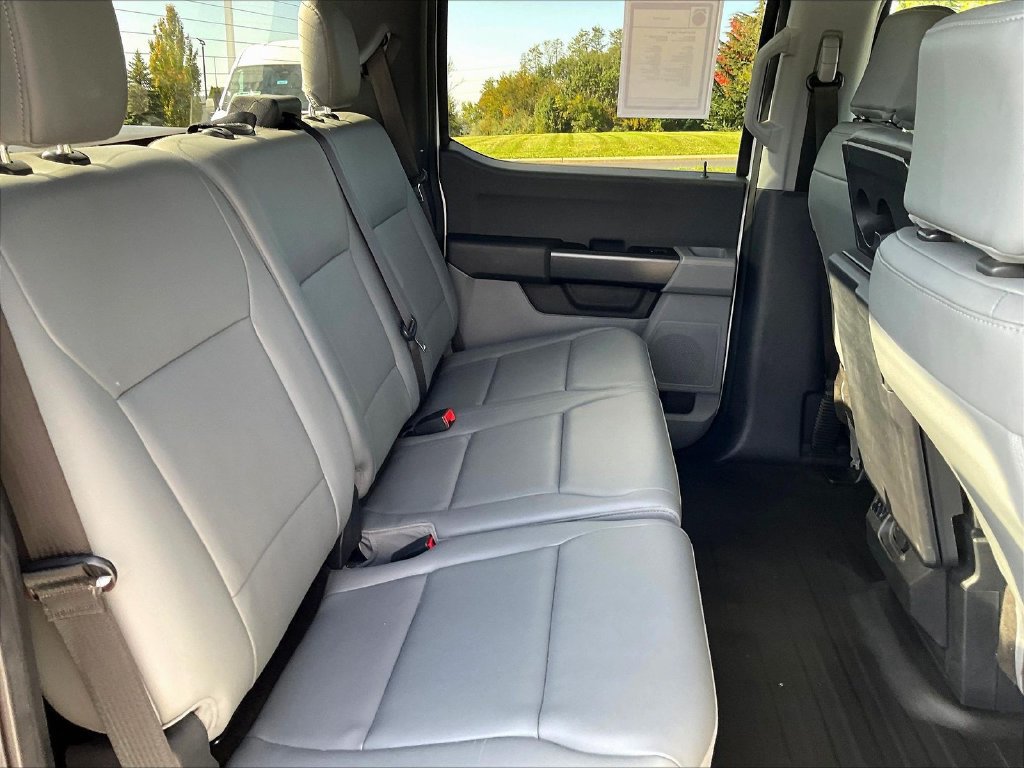 Used 2022 Ford F150 XL w/ Equipment Group 101A High AWD/4WD image 6