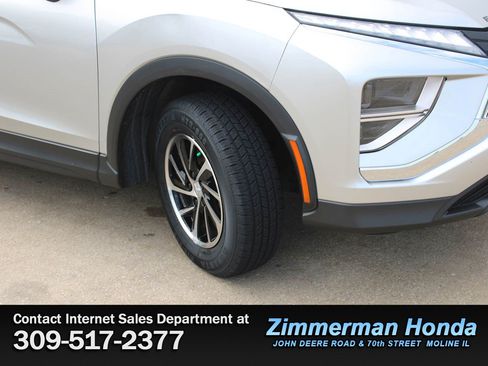Used 2022 Mitsubishi Eclipse Cross ES AWD/4WD image 19