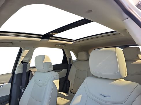 Used 2022 Cadillac XT5 Premium Luxury w/ LPO, Floor Liner Package FWD image 26