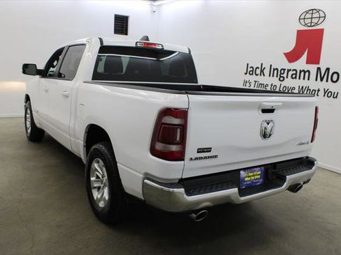Used 2024 RAM 1500 Laramie AWD/4WD image 3