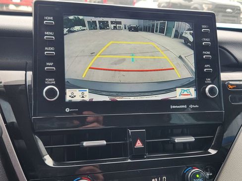 Used 2024 Toyota Camry XLE FWD image 19