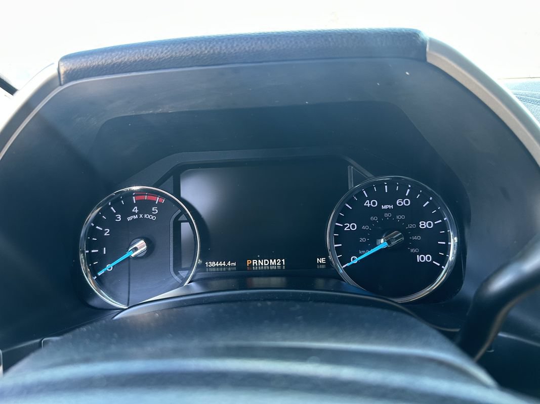 Used 2018 Ford F250 Lariat w/ Lariat Value Package AWD/4WD image 38