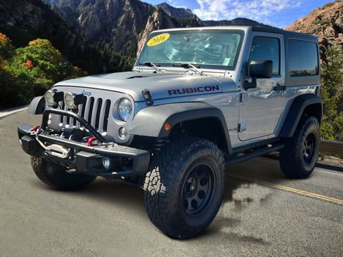 Used 2016 Jeep Wrangler Rubicon AWD/4WD image 5