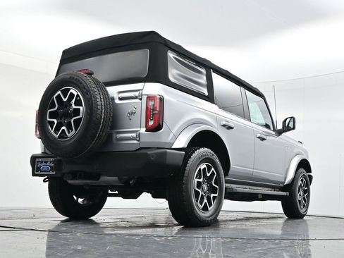 Certified 2021 Ford Bronco Outer Banks image 50