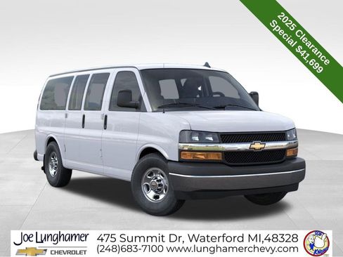 New 2025 Chevrolet Express 2500 w/ Enhanced Convenience Package image 8