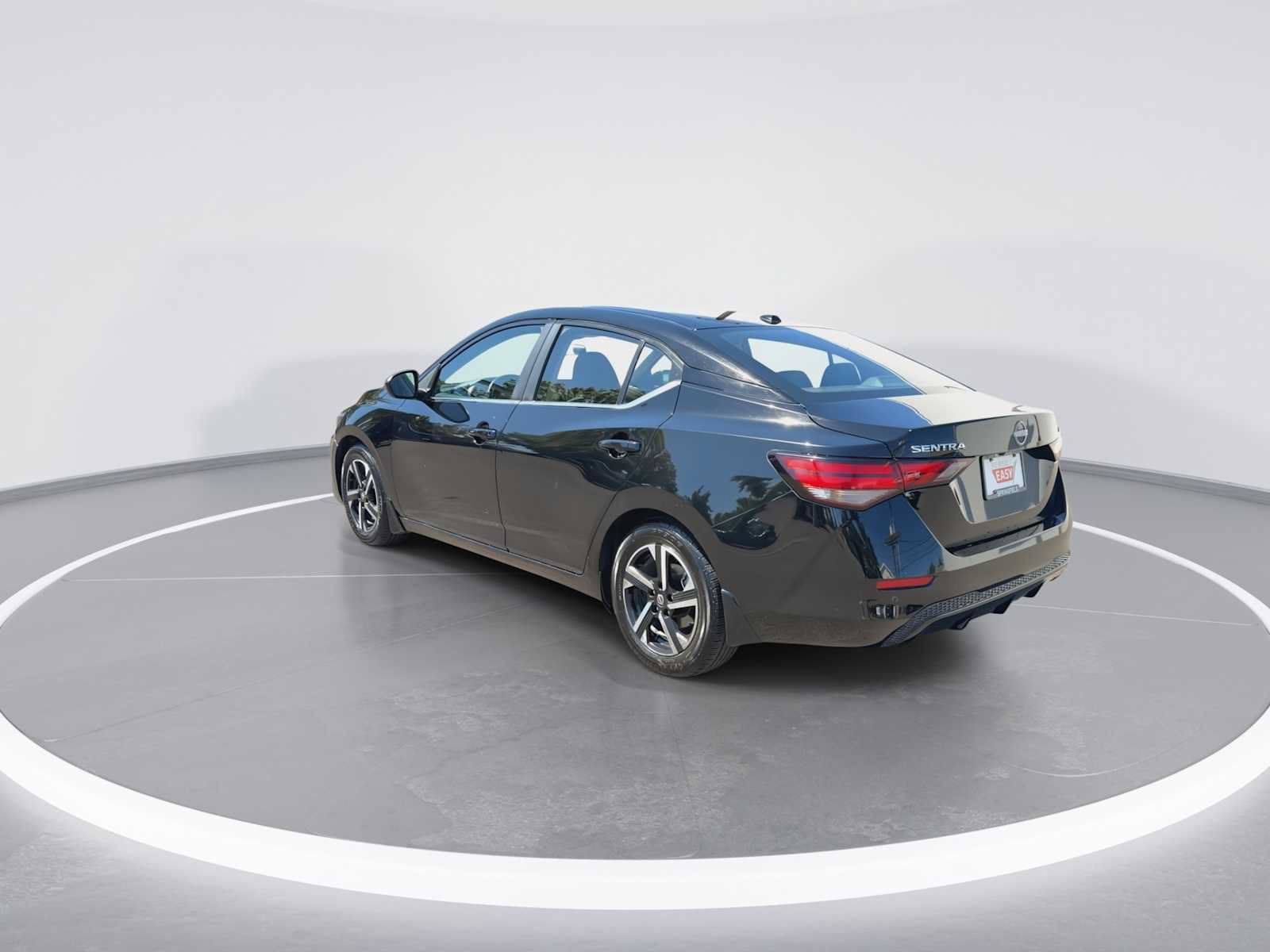 Used 2024 Nissan Sentra SV w/ All-Weather Package FWD image 6