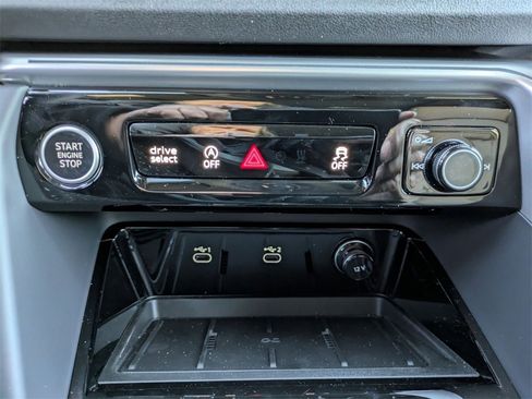 New 2025 Audi Q5 2.0T Premium Plus image 26