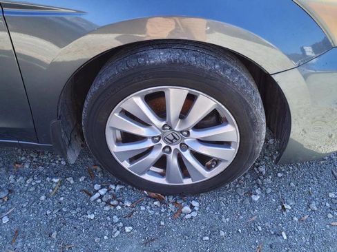 Used 2011 Honda Accord EX image 4