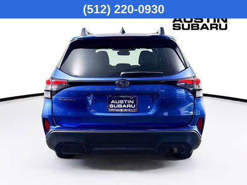 Used 2026 Subaru Forester Premium AWD/4WD image 8