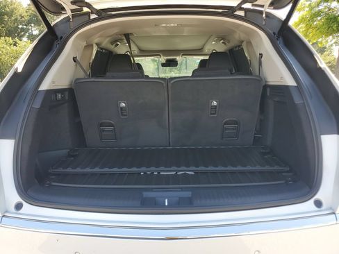 Used 2026 Acura MDX FWD w/ Technology Package image 9