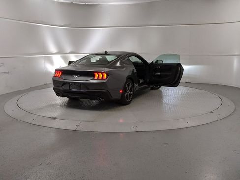 New 2025 Ford Mustang Coupe image 9