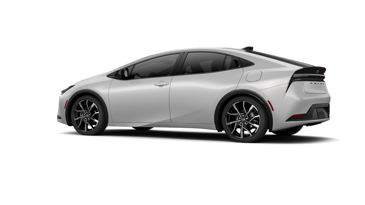 New 2026 Toyota Prius Plug-In Hybrid FWD image 63