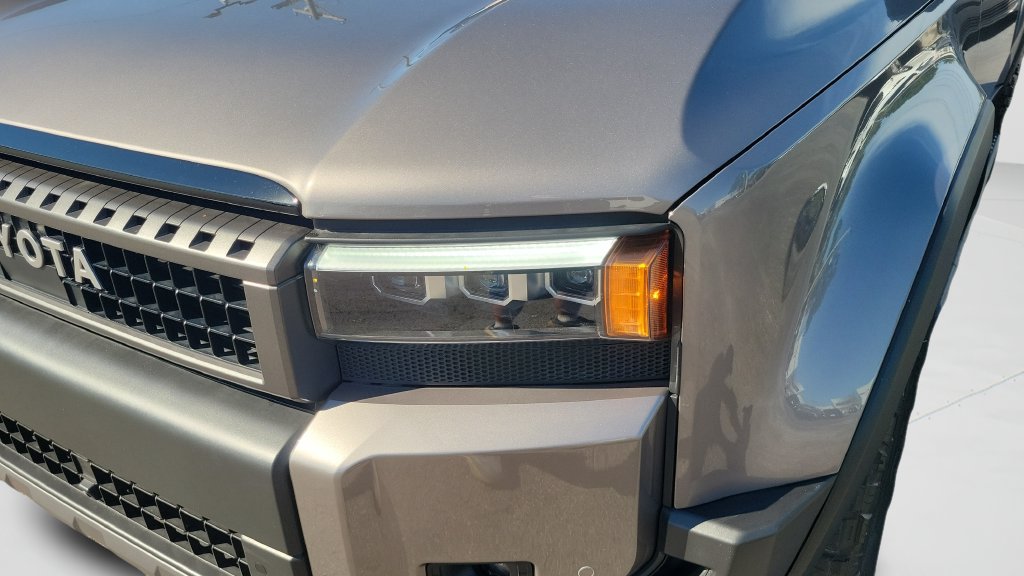 Used 2025 Toyota Land Cruiser AWD/4WD image 25