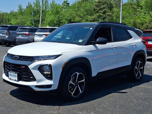 Certified 2023 Chevrolet TrailBlazer RS AWD/4WD image 3