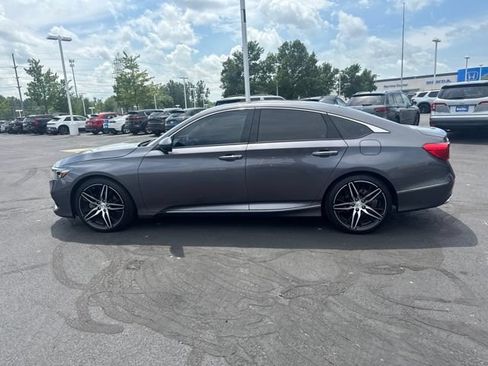 Used 2021 Honda Accord Touring image 16