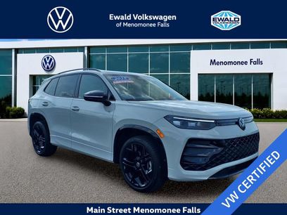 Certified 2025 Volkswagen Tiguan SE R-Line