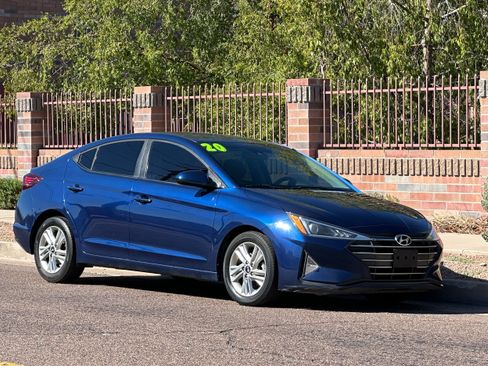 Used 2020 Hyundai Elantra SEL FWD image 8