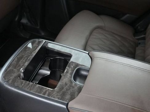 Used 2023 Nissan Armada Platinum w/ Captain's Chairs Package RWD image 22