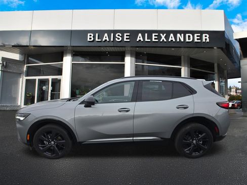 Used 2023 Buick Envision Essence w/ Sport Touring Package AWD/4WD image 8
