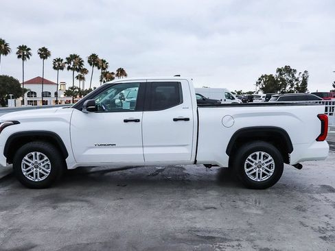 Used 2022 Toyota Tundra SR5 w/ SR5 Convenience Package RWD image 14