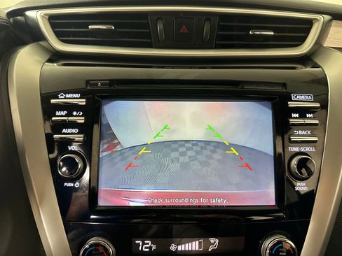Used 2018 Nissan Murano SV image 25