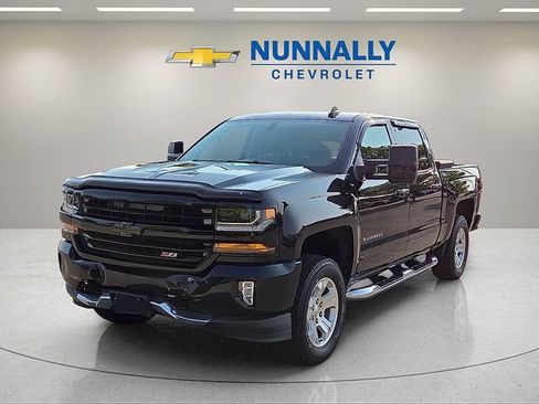Used 2017 Chevrolet Silverado 1500 LT w/ All Star Edition AWD/4WD image 1