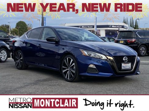 Used 2022 Nissan Altima 2.5 SR image 1