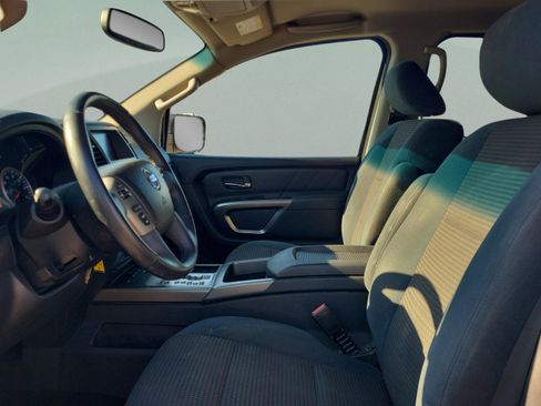 Used 2015 Nissan Armada SV w/ SV Driver Package image 20