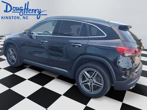 Used 2023 Mercedes-Benz GLA 250 4MATIC image 2