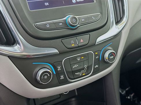 Used 2024 Chevrolet Equinox LS w/ Driver Confidence II Package FWD image 22