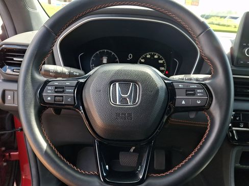 Certified 2025 Honda Pilot Sport image 25