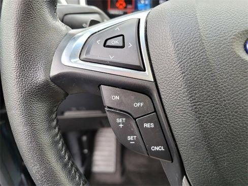 Used 2018 Ford Edge SEL w/ Equipment Group 201A image 28