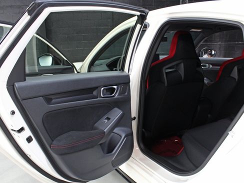 Used 2024 Honda Civic Type R image 36