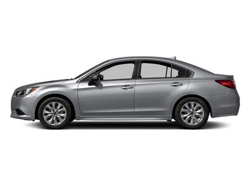 Used 2017 Subaru Legacy 2.5i Premium w/ Moonroof Package AWD/4WD image 3