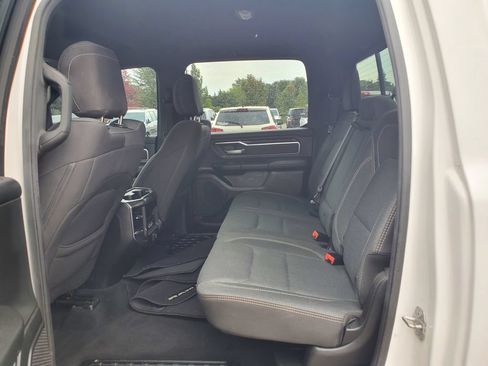 Used 2019 RAM 1500 Big Horn AWD/4WD image 10