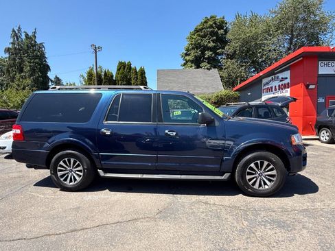 Used 2016 Ford Expedition EL XLT image 13