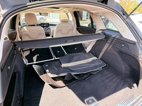 Used 2022 Mercedes-Benz GLC 300 4MATIC image 34