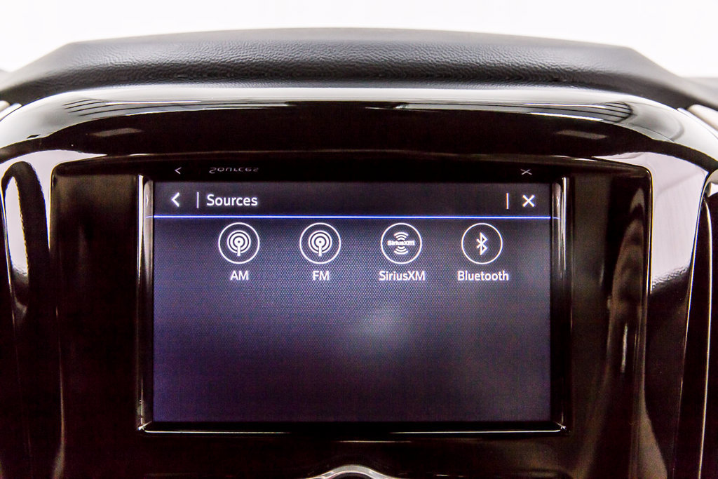 Used 2023 Chevrolet Traverse LS w/ Safety Package FWD image 22
