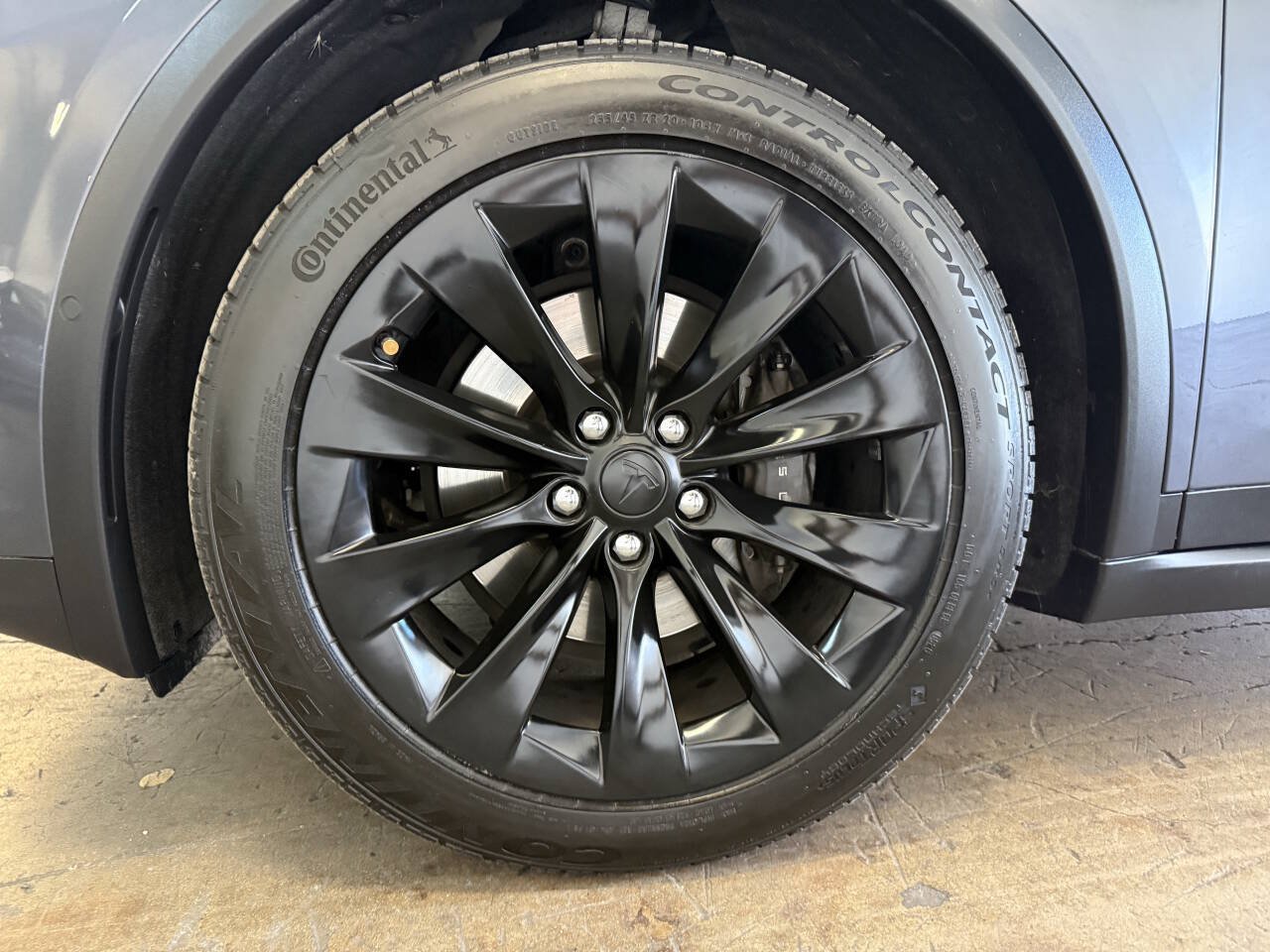 Used 2020 Tesla Model X Long Range AWD/4WD image 36
