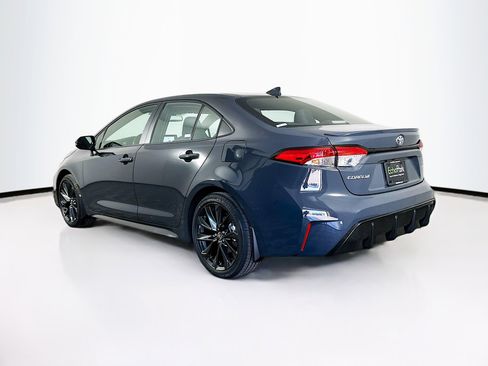 Used 2026 Toyota Corolla SE image 5