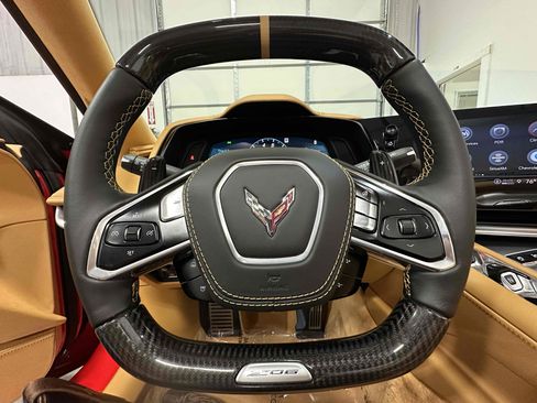 Used 2023 Chevrolet Corvette Z06 RWD image 41
